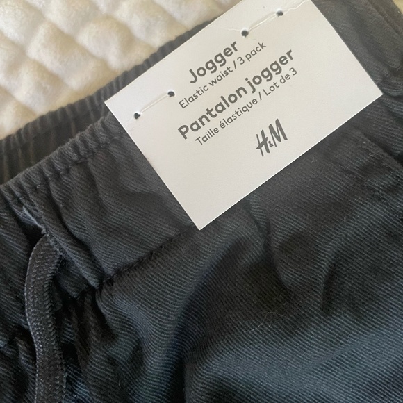 H&M TODDLER BOY SIZE 5T 3 PACK PANTALON JOGGER PANTS NEW WITH TAGS - Picture 5 of 10